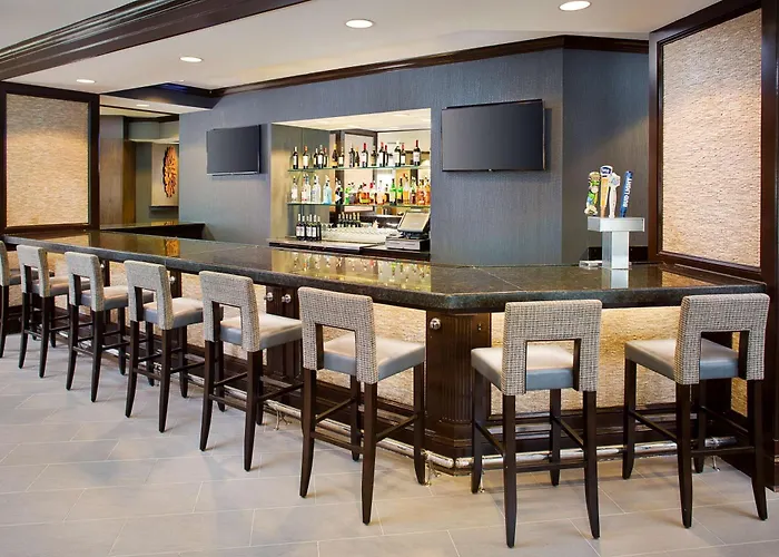 Doubletree By Hilton Baltimore - BWI Airport